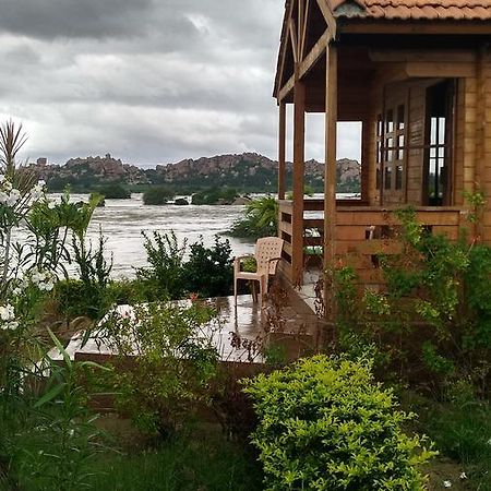 Leo Wodden Resort 함피 외부 사진