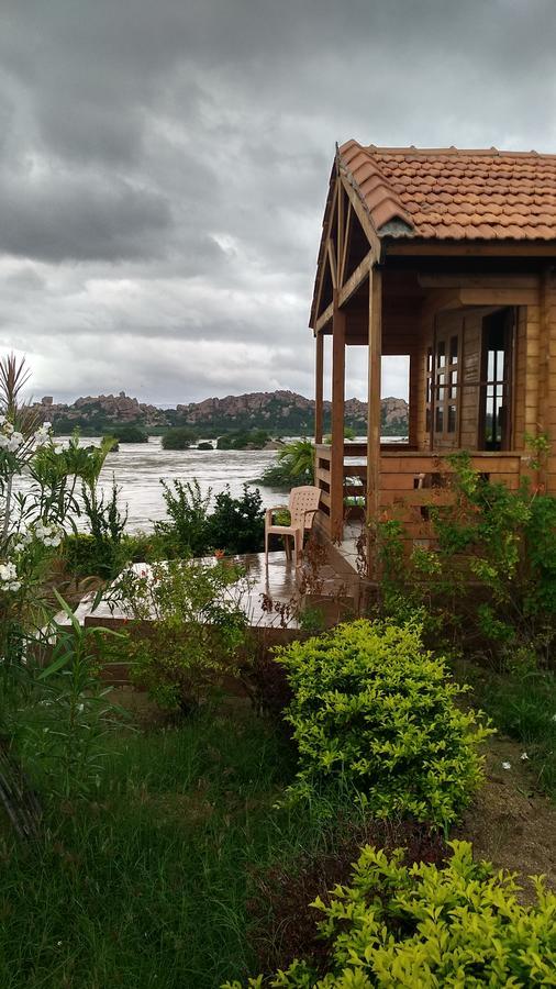 Leo Wodden Resort 함피 외부 사진